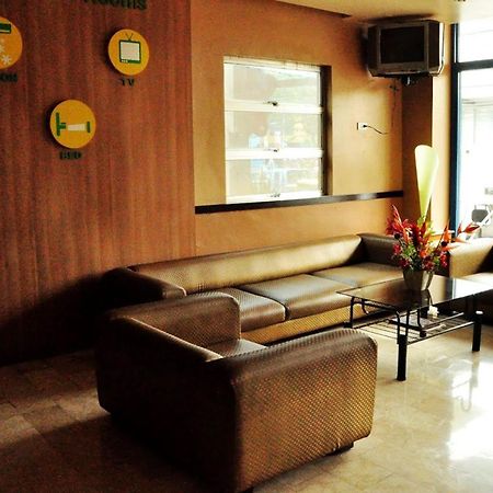Gv Hotel - Talisay City מראה חיצוני תמונה