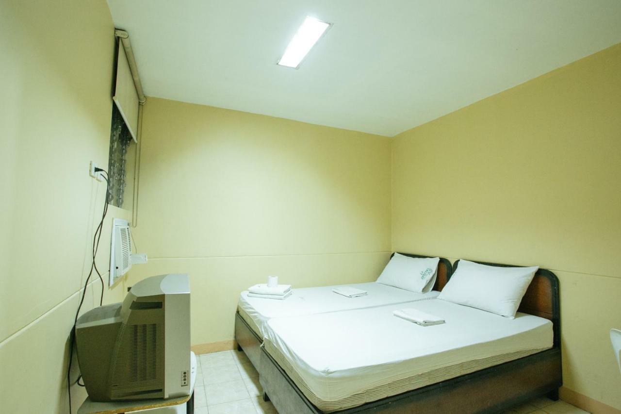 Gv Hotel - Talisay City מראה חיצוני תמונה