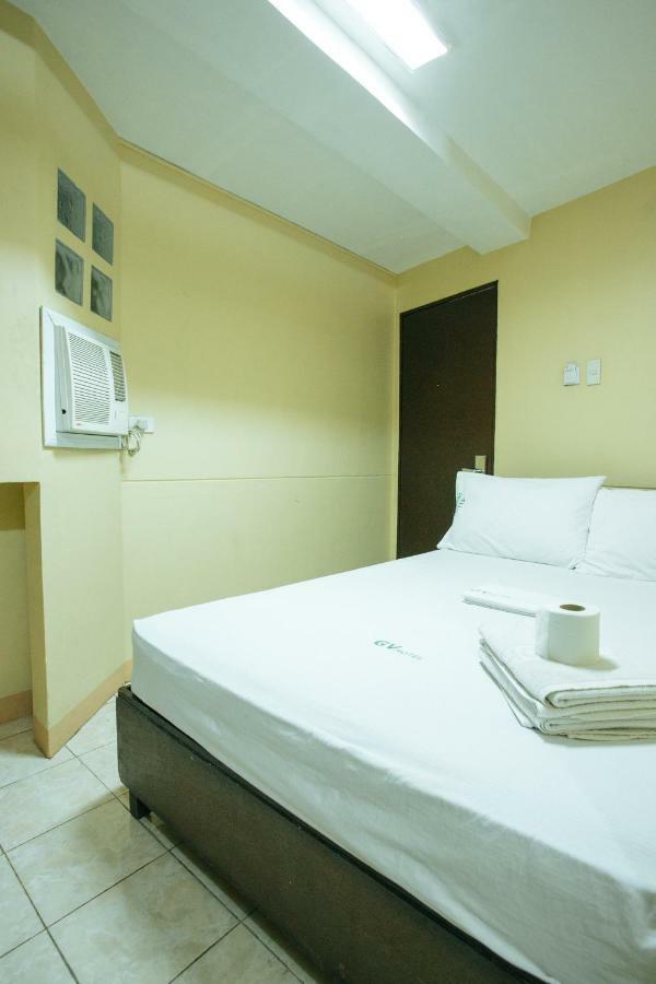 Gv Hotel - Talisay City מראה חיצוני תמונה