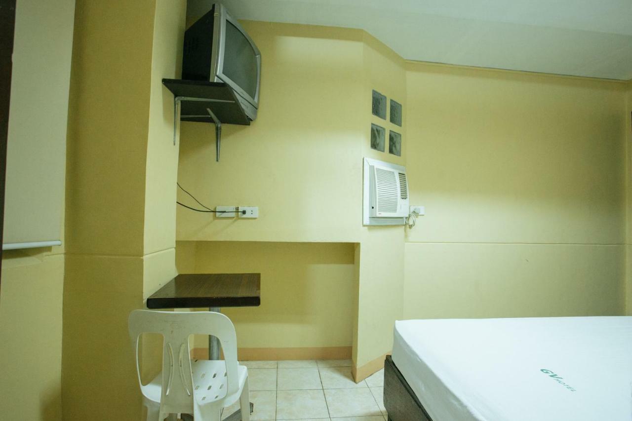 Gv Hotel - Talisay City מראה חיצוני תמונה